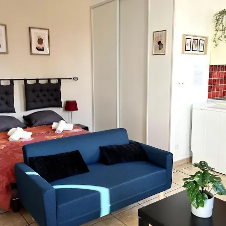 Revy 2 - Centre Apartment *