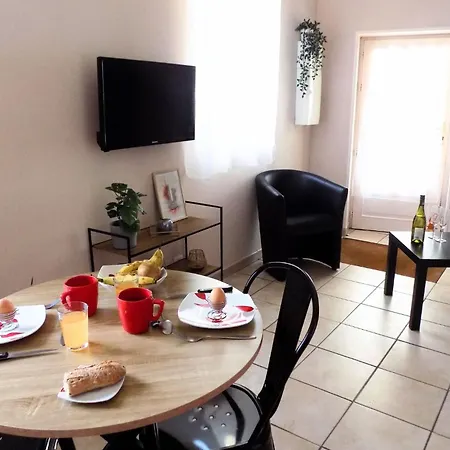 Revy 2 - Centre Нери-ле-Бен