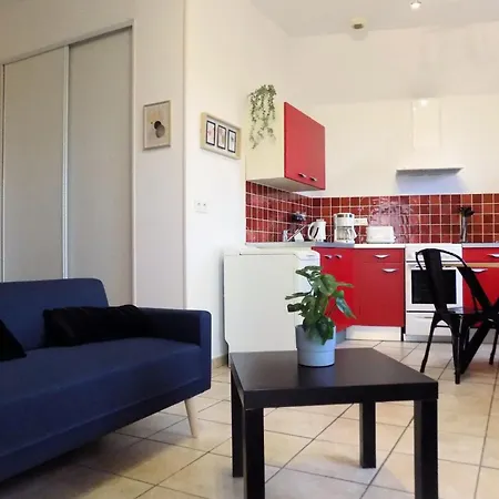 Revy 2 - Centre Апартаменты Нери-ле-Бен