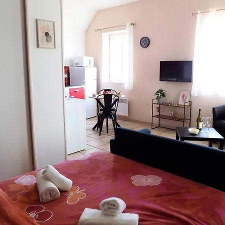 アパート Revy 2 - Centre *