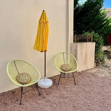 Revy 2 - Centre アパート